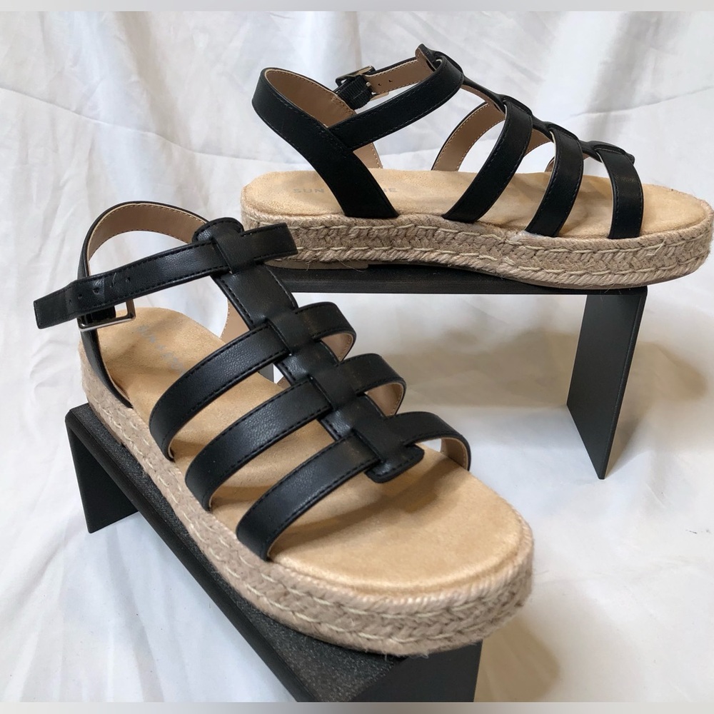 Sun + Stone Women’s Rykerr Strappy Faux Leather Flatform Sandals— Size 6.5
